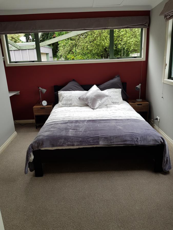 Central Taupo Townhouse Екстер'єр фото